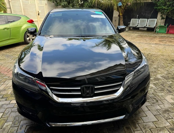 FOREIGN USED 2013 HONDA ACCORD FOR SALE IN ABUJA