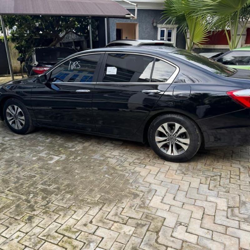FOREIGN USED 2013 HONDA ACCORD FOR SALE IN ABUJA image