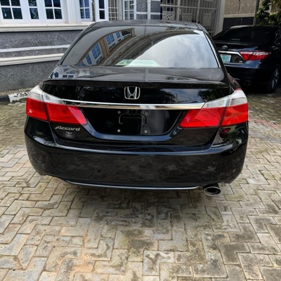 FOREIGN USED 2013 HONDA ACCORD FOR SALE IN ABUJA