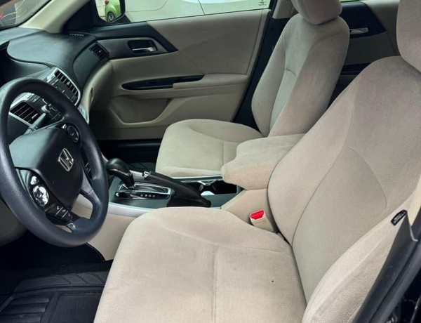 FOREIGN USED 2013 HONDA ACCORD FOR SALE IN ABUJA
