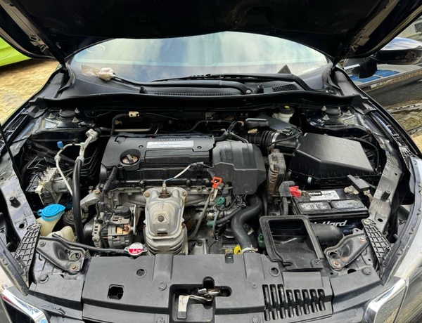 FOREIGN USED 2013 HONDA ACCORD FOR SALE IN ABUJA