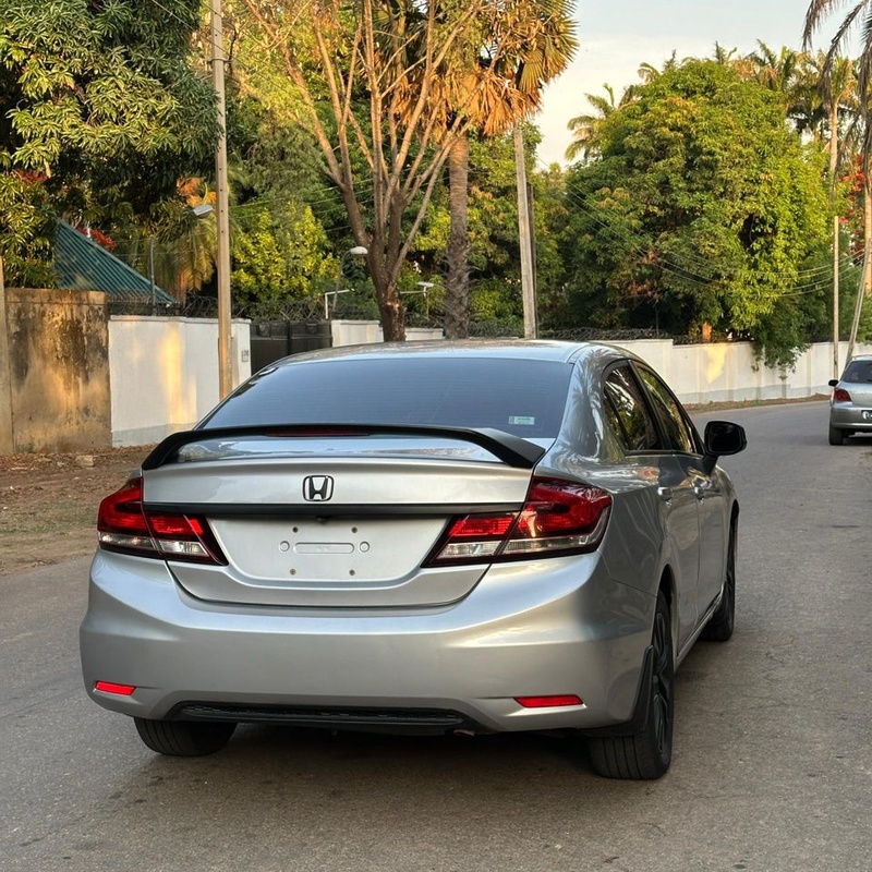 FOREIGN USED 2013 HONDA CIVIC FOR SALE image