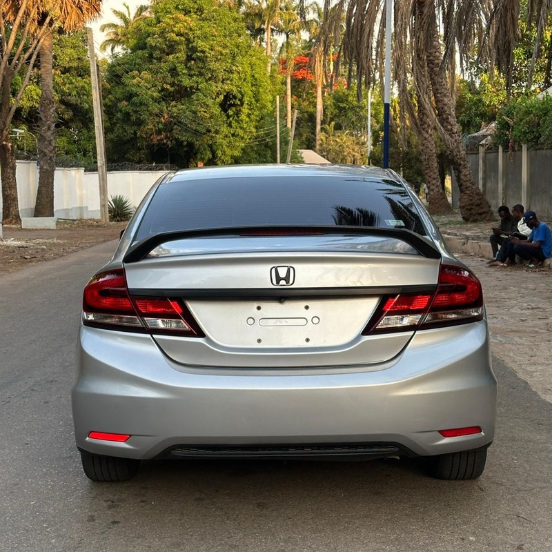 FOREIGN USED 2013 HONDA CIVIC FOR SALE image