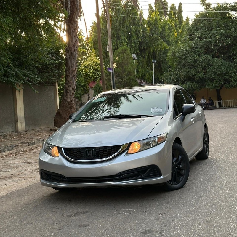 FOREIGN USED 2013 HONDA CIVIC FOR SALE image
