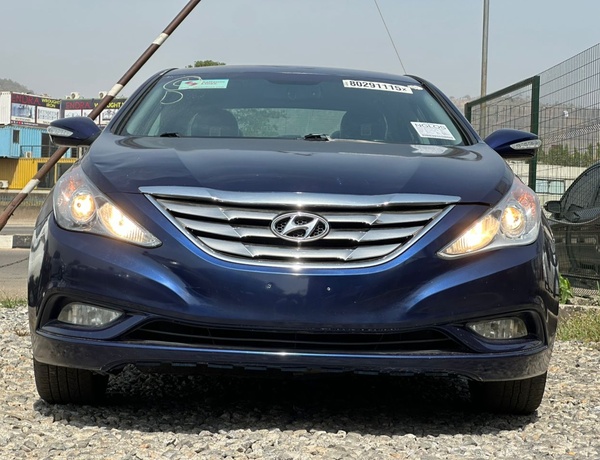 Foreign Used 2013 Hyundai Sonata for Sale In Abuja