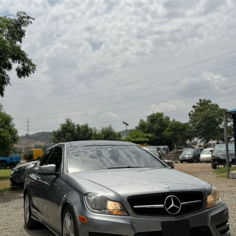 FOREIGN USED 2013 MERCEDES BENZ C350 COUPE FOR SALE IN ABUJA image