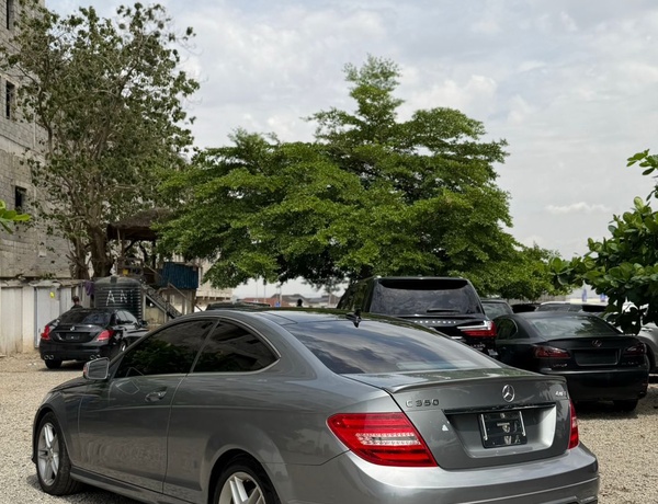 FOREIGN USED 2013 MERCEDES BENZ C350 COUPE FOR SALE IN ABUJA