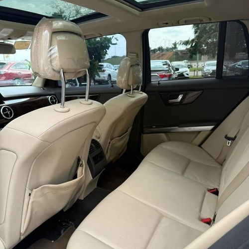 FOREIGN USED 2013 MERCEDES BENZ GLK350 FOR SALE IN ABUJA