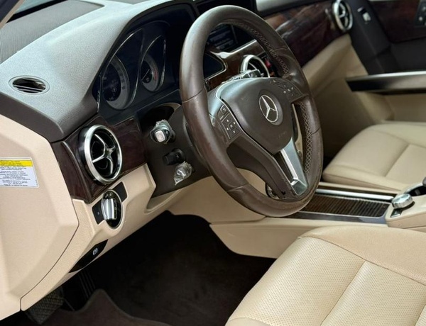 FOREIGN USED 2013 MERCEDES BENZ GLK350 FOR SALE IN ABUJA