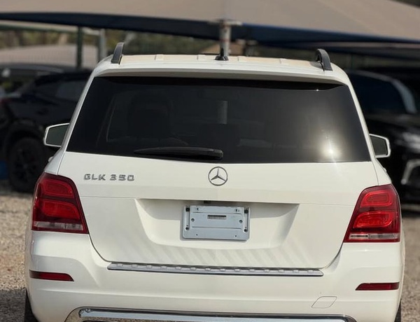 FOREIGN USED   2013 MERCEDES GLK350 FOR SALE IN ABUJA