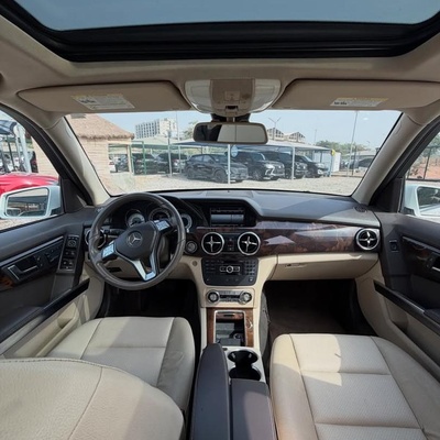 FOREIGN USED   2013 MERCEDES GLK350 FOR SALE IN ABUJA