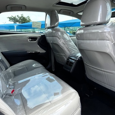 FOREIGN USED  2013 TOYOTA AVALON XLE FOR SALE IN ABUJA