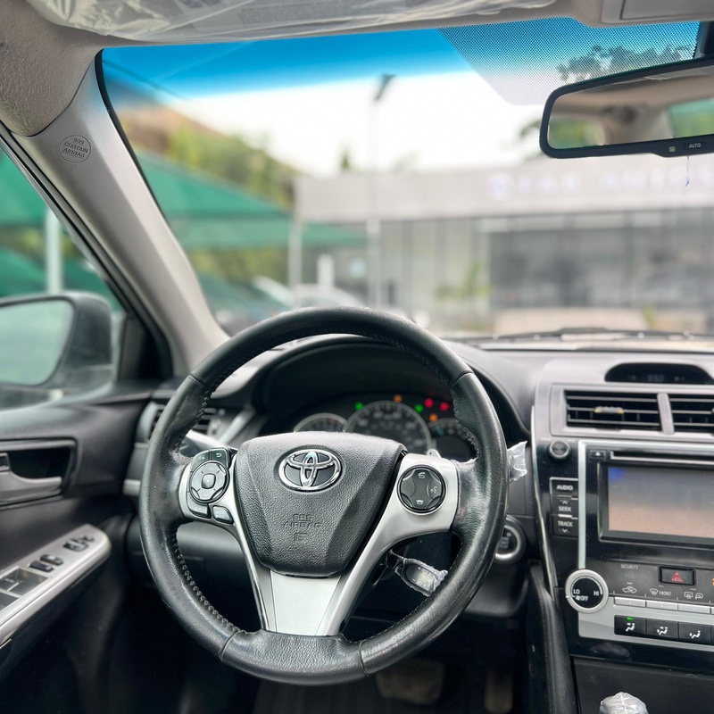 FOREIGN USED 2013 TOYOTA CAMRY SE FULL OPTION FOR SALE image
