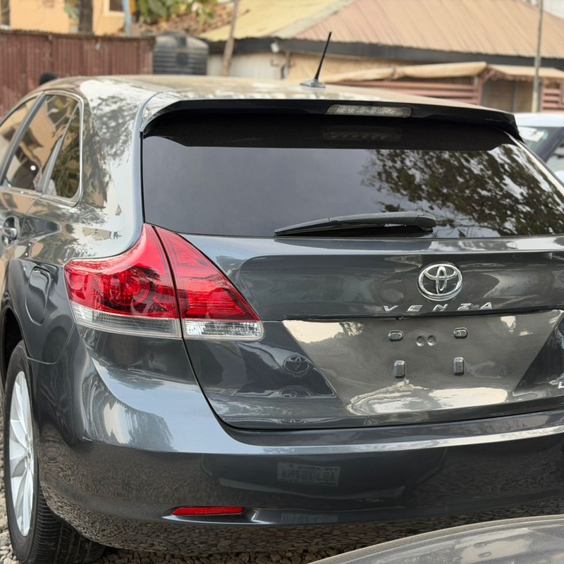 FOREIGN USED   2013 TOYOTA VENZA FOR SALE IN ABUJA image