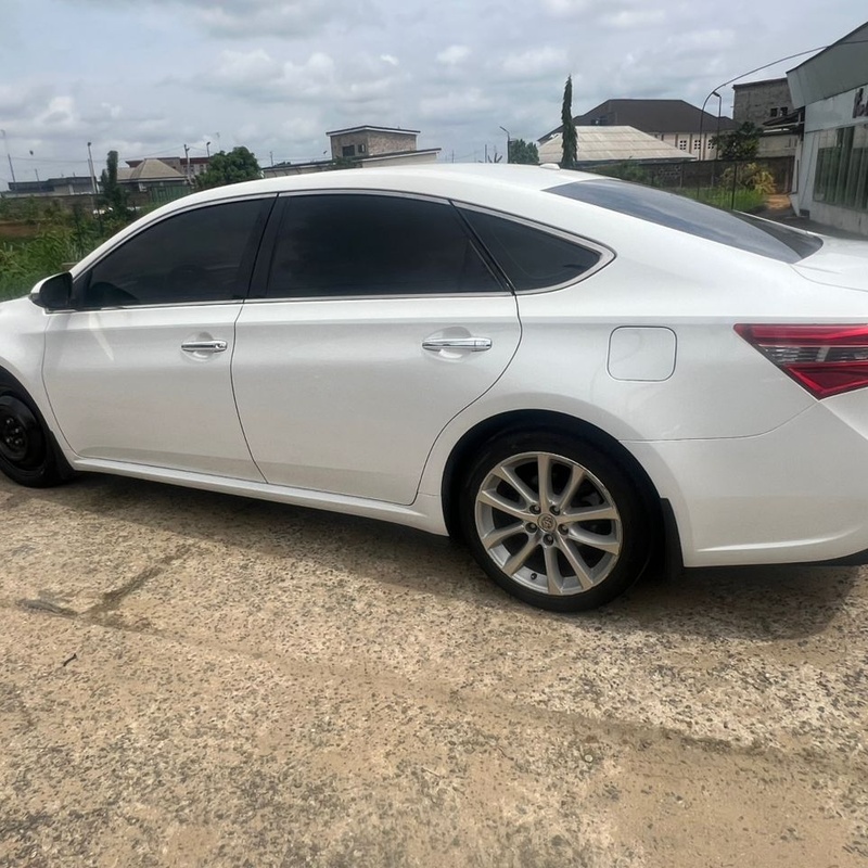 FOREIGN USED 2014 TOYOTA AVALON AVAILABLE IN PH image