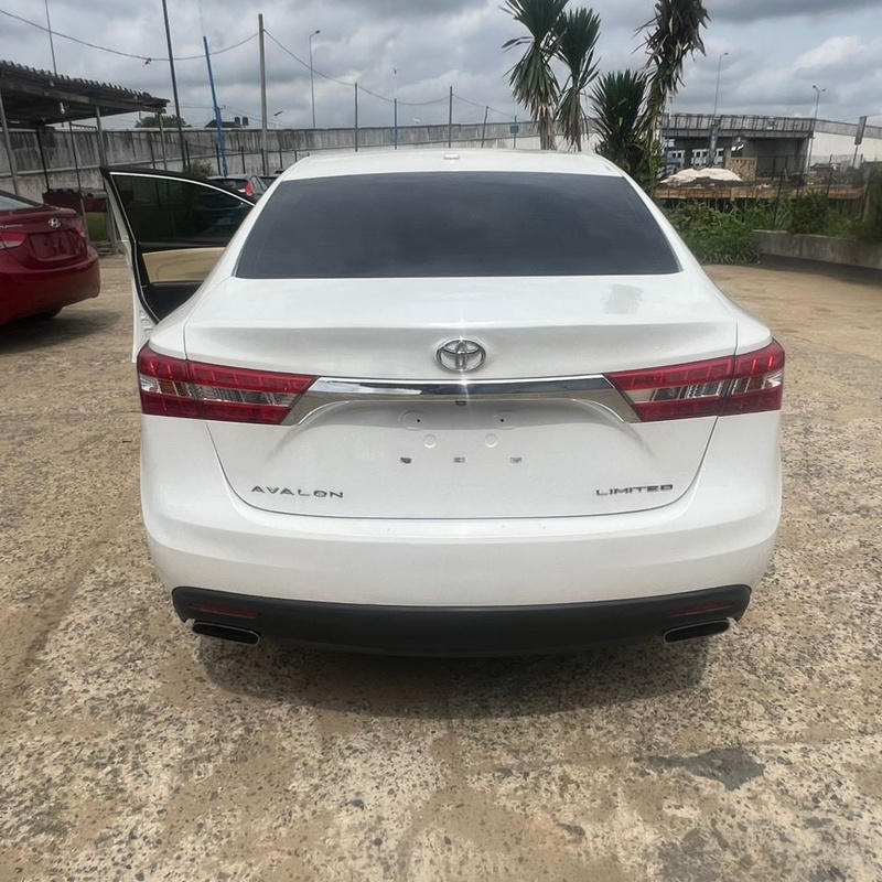 FOREIGN USED 2014 TOYOTA AVALON AVAILABLE IN PH image