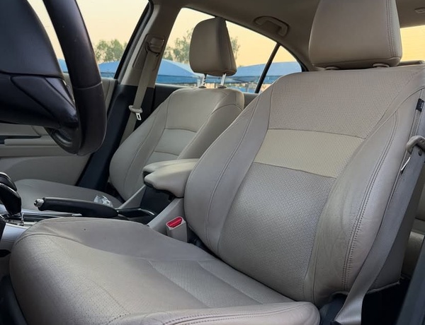 FOREIGN USED  2014 HONDA ACCORD KEYLESS FOR SALE IN ABUJA