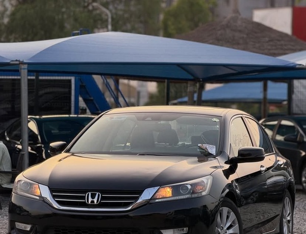 FOREIGN USED  2014 HONDA ACCORD KEYLESS FOR SALE IN ABUJA