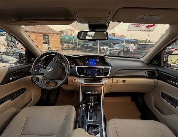 FOREIGN USED  2014 HONDA ACCORD KEYLESS FOR SALE IN ABUJA