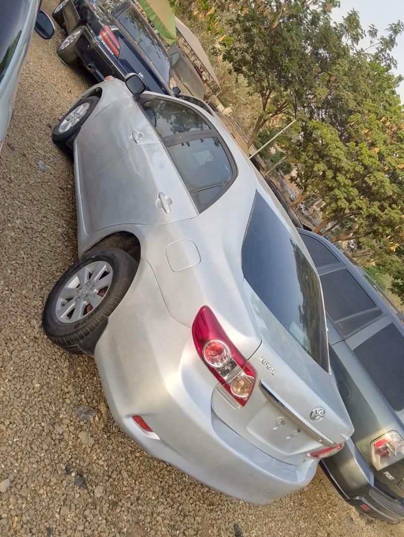 Car Image 5
