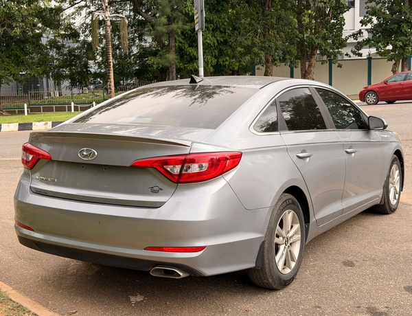 FOREIGN USED   2014 HYUNDAI SONATA IN ABUJA