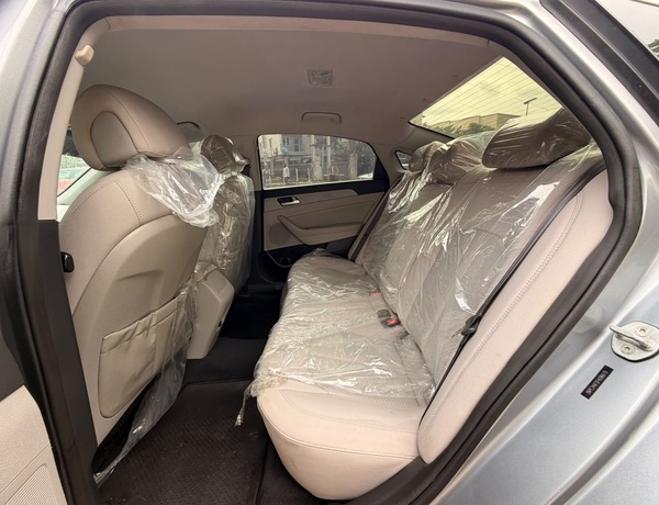 FOREIGN USED   2014 HYUNDAI SONATA IN ABUJA