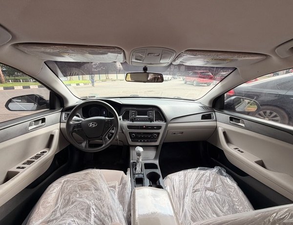 FOREIGN USED   2014 HYUNDAI SONATA IN ABUJA
