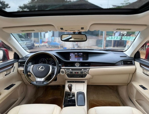 FOREIGN USED 2014 LEXUS ES350 IN ABUJA FOR SALE