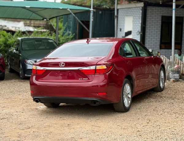 FOREIGN USED 2014 LEXUS ES350 IN ABUJA FOR SALE