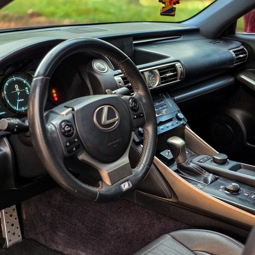 FOREIGN USED 2014 LEXUS IS350 F-SPORT FOR SALE IN ABUJA