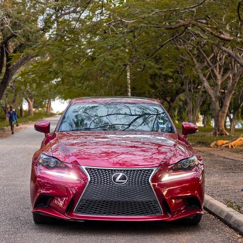 FOREIGN USED 2014 LEXUS IS350 F-SPORT FOR SALE IN ABUJA