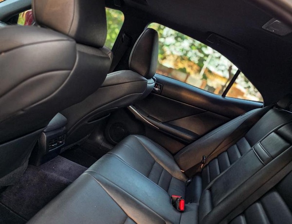 FOREIGN USED 2014 LEXUS IS350 F-SPORT FOR SALE IN ABUJA