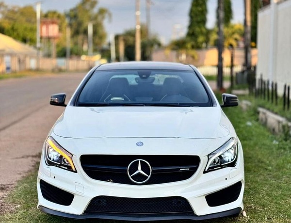 FOREIGN USED 2014 MERCEDES BENZ CLA45 AMG FOR SALE