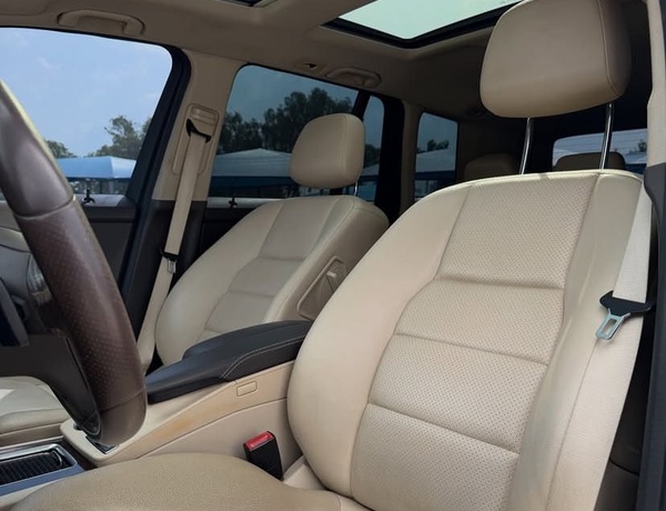 FOREIGN USED   2014 MERCEDES BENZ GLK350 IN ABUJA