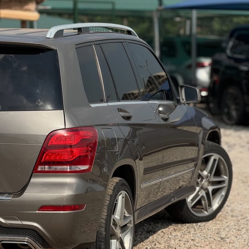 FOREIGN USED   2014 MERCEDES BENZ GLK350 IN ABUJA image