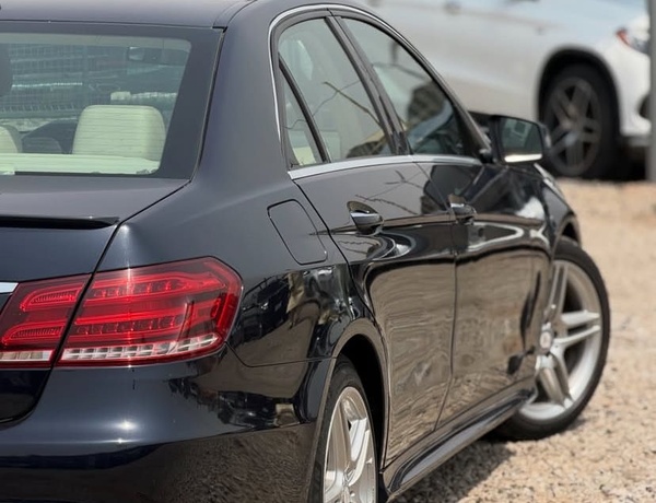 FOREIGN USED   2014 MERCEDES BENZ E350 FOR SALE IN ABUJA