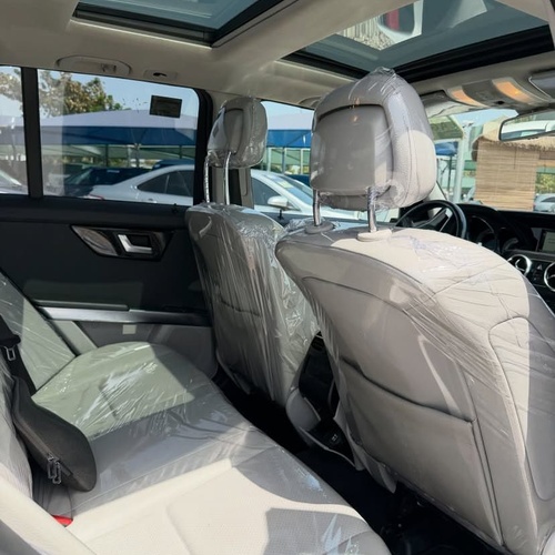 FOREIGN USED   2014 MERCEDES GLK350 FOR SALE IN ABUJA