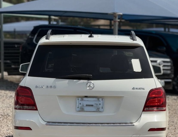 FOREIGN USED   2014 MERCEDES GLK350 FOR SALE IN ABUJA