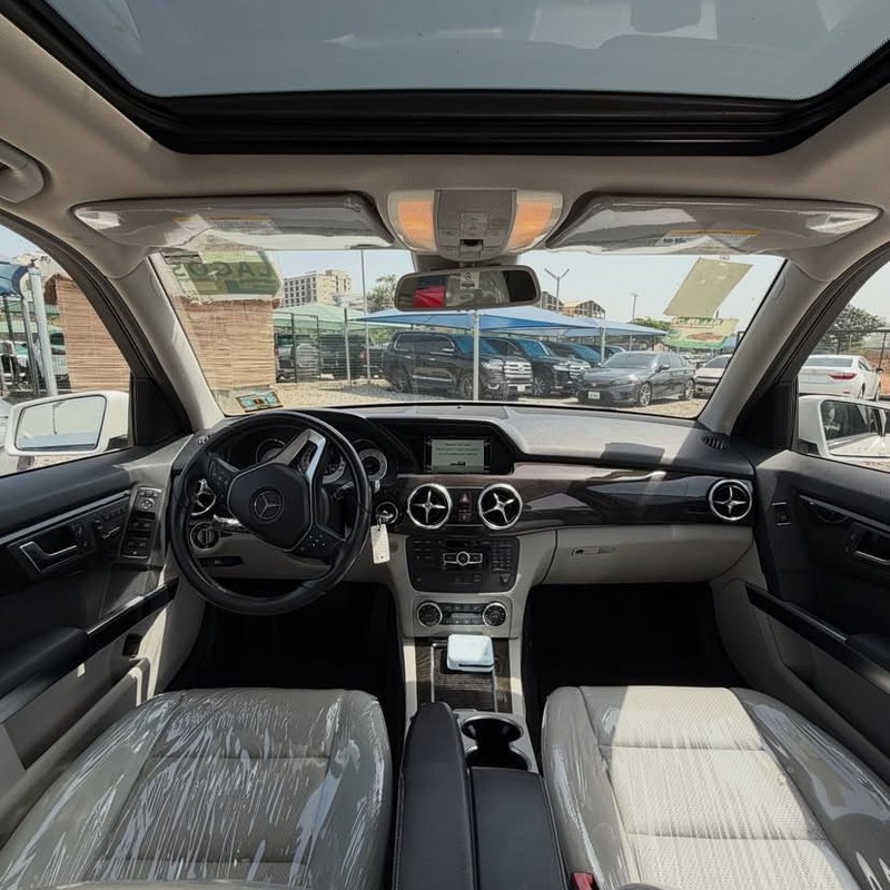 FOREIGN USED   2014 MERCEDES GLK350 FOR SALE IN ABUJA image