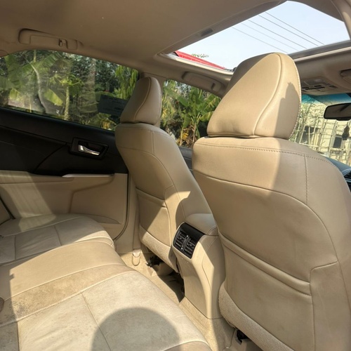 Foreign Used 2014 Toyota Camry XLE for Sale In Abuja