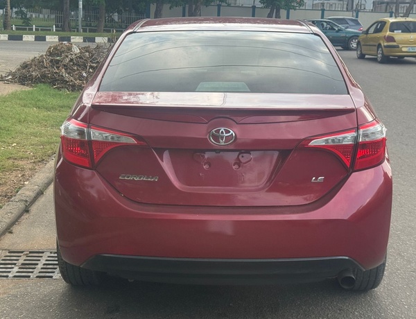 FOREIGN USED  2014 TOYOTA COROLLA SE FOR SALE IN ABUJA