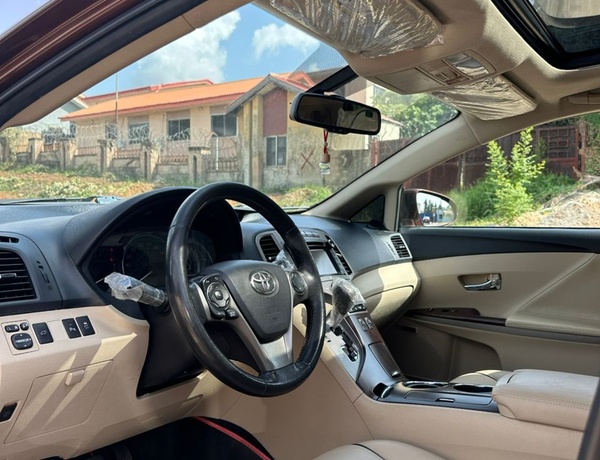 FOREIGN USED 2014 TOYOTA VENZA FULL OPTION FOR SALE