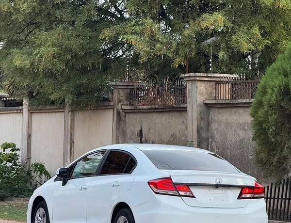 FOREIGN USED 2015 HONDA CIVIC FULL OPTION FOR SALE