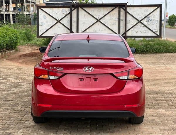 FOREIGN USED 2015 HYUNDAI ELANTRA FOR SALE