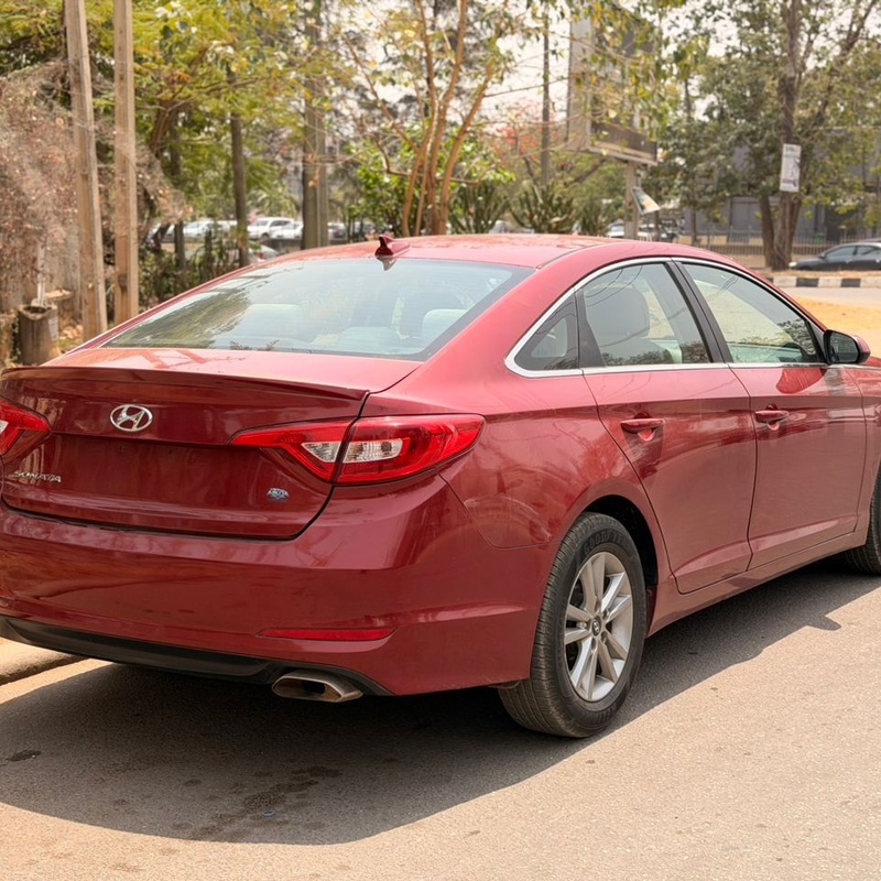 FOREIGN USED 2015  HYUNDAI SONATA FOR SALE IN ABUJA image