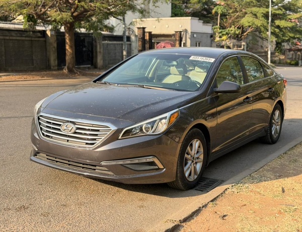 FOREIGN USED  2015 HYUNDAI SONATA FOR SALE IN ABUJA