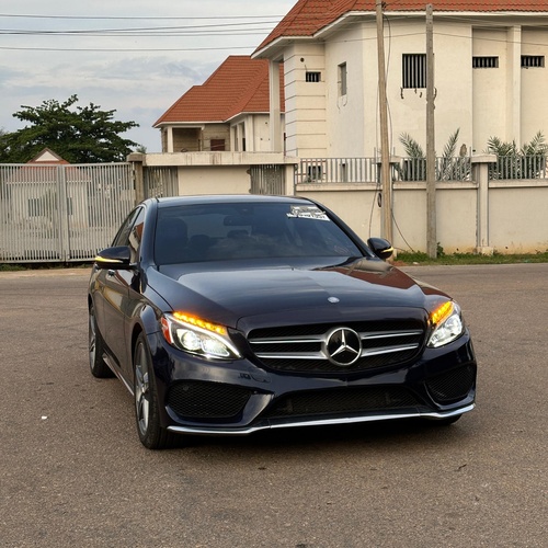 FOREIGN USED 2015 MERCEDES BENZ C300 FULL OPTION FOR SALE