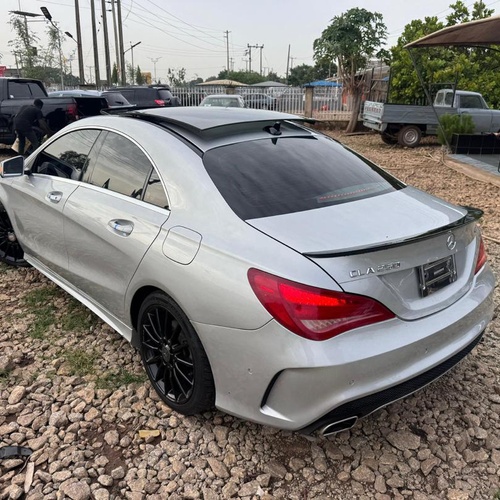 FOREIGN USED 2015 MERCEDES BENZ CLA250 SALE