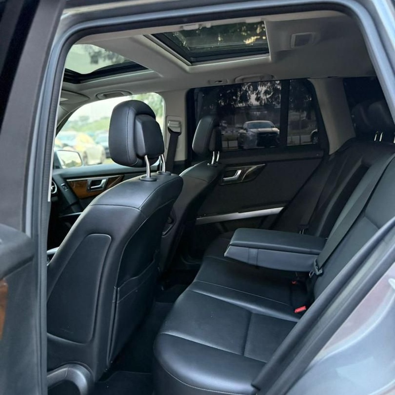FOREIGN USED 2015 MERCEDES BENZ GLK350 FOR SALE IN ABUJA image