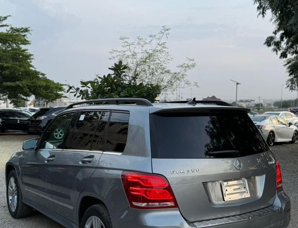 FOREIGN USED 2015 MERCEDES BENZ GLK350 FOR SALE IN ABUJA